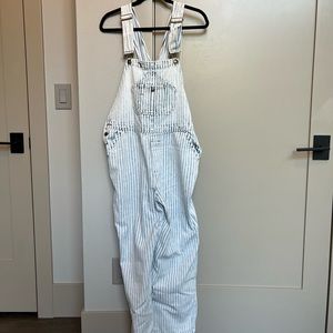 Faherty topsail overall